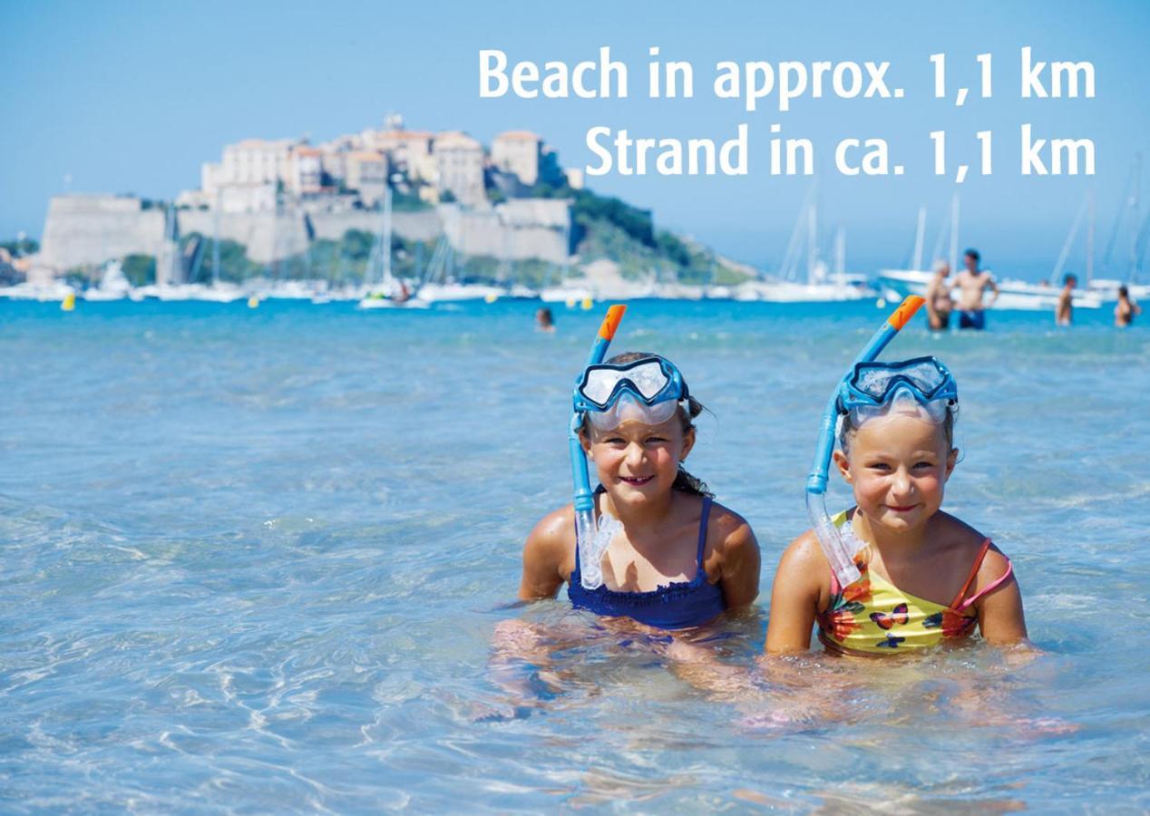 Feriendorf La Mora Calvi  Zewnętrze zdjęcie