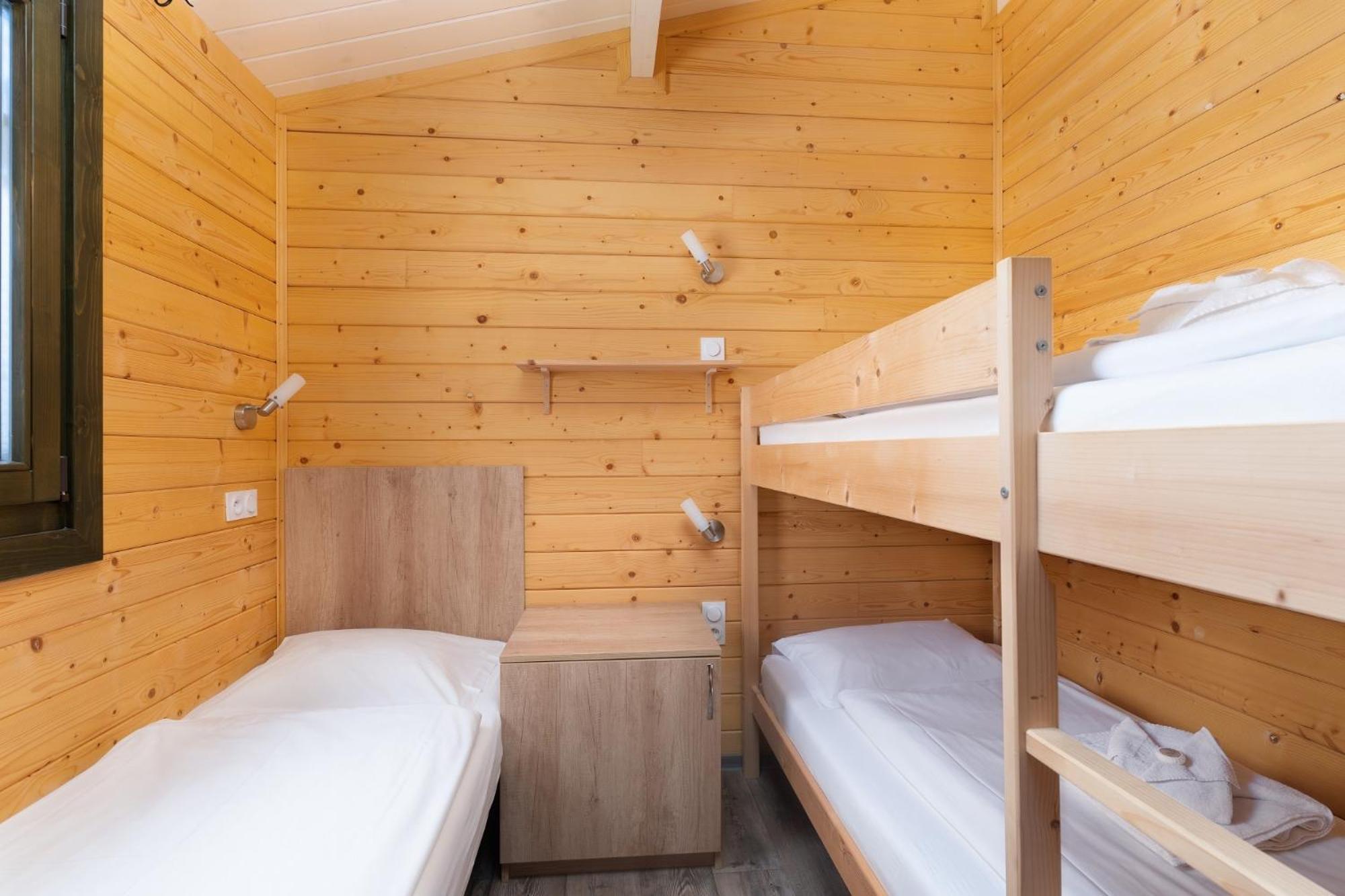 Feriendorf La Mora Calvi  Zewnętrze zdjęcie