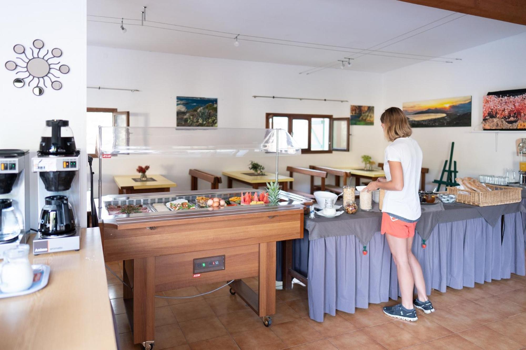 Feriendorf La Mora Calvi  Zewnętrze zdjęcie