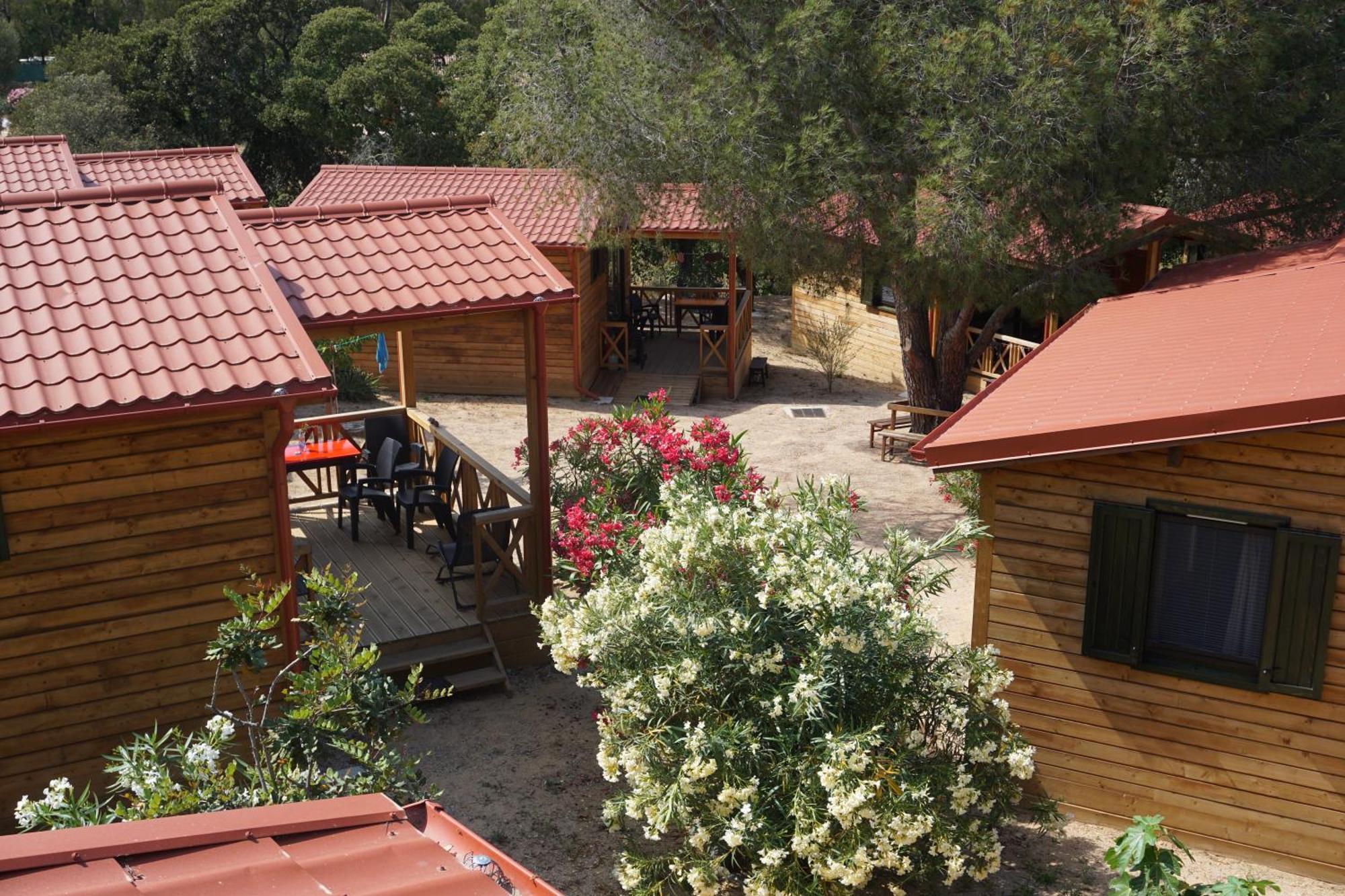 Feriendorf La Mora Calvi  Zewnętrze zdjęcie